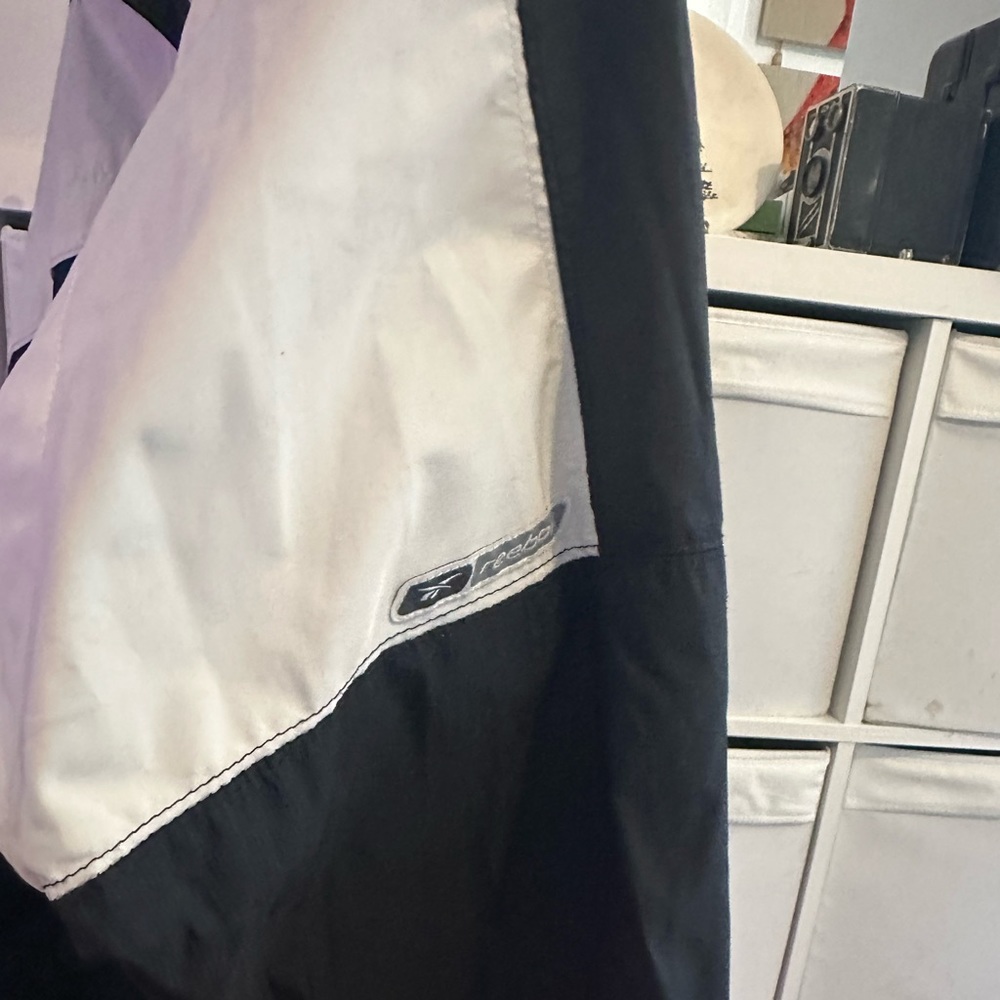 P—Reebok jacket - Picture 6 of 14